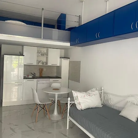 Apartma Delfincek